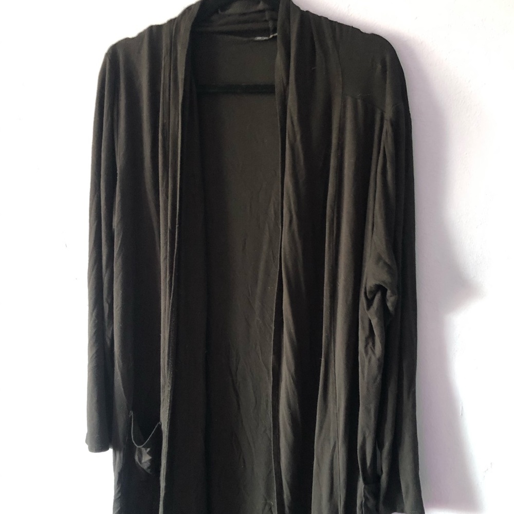 Long & flowy black cardigan